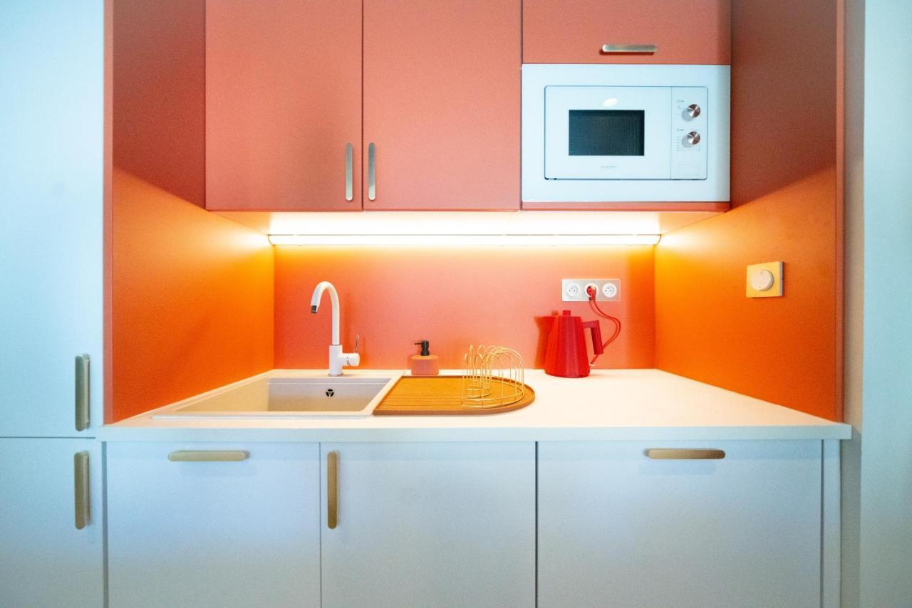 Roma Divine Cinéma Et Jardin Apartamento Nimes